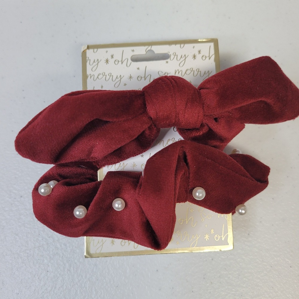 Red Velvet Bow Faux Pearl Scrunchie Set Holiday Hair Accessories